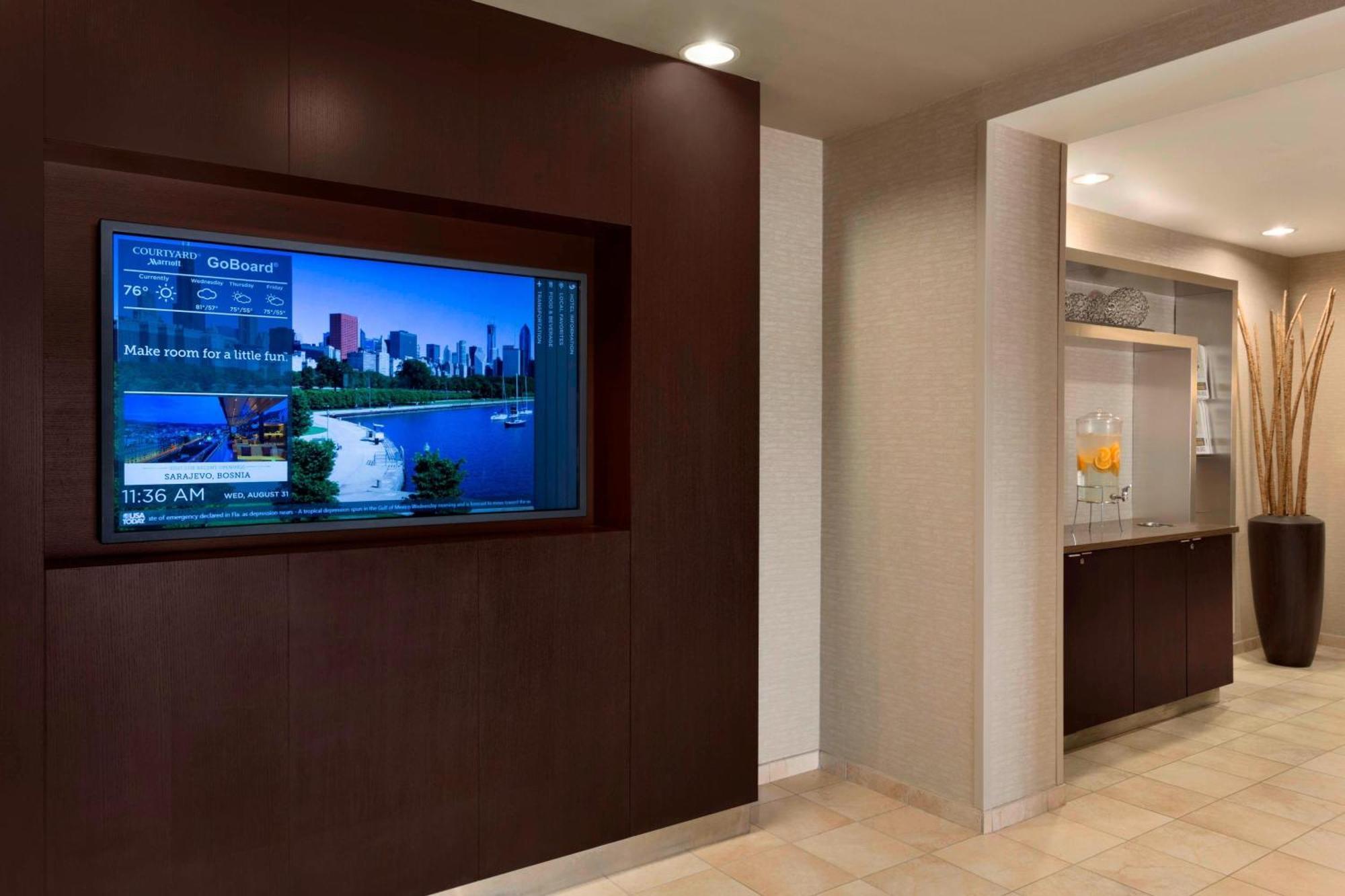 Hotel Courtyard By Marriott Bloomington Normal Esterno foto