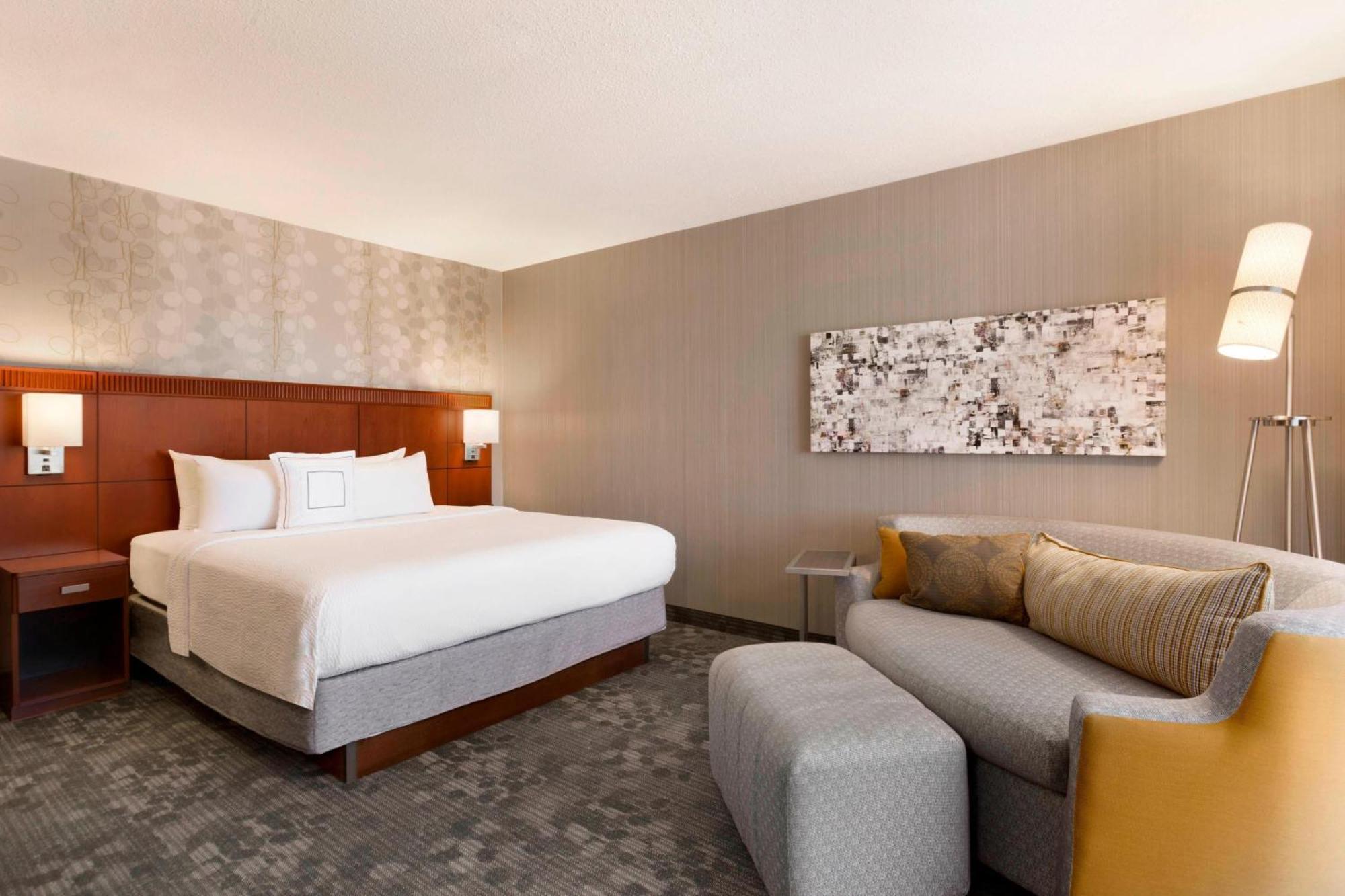 Hotel Courtyard By Marriott Bloomington Normal Esterno foto