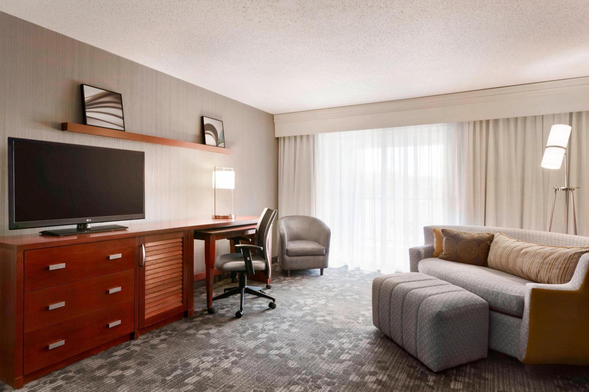 Hotel Courtyard By Marriott Bloomington Normal Esterno foto