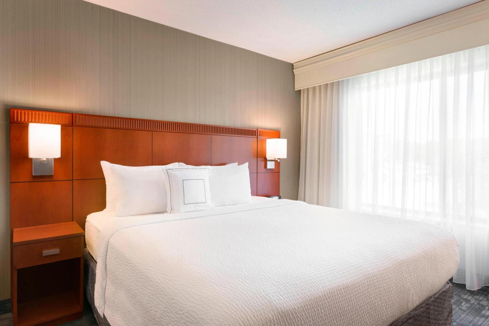 Hotel Courtyard By Marriott Bloomington Normal Esterno foto
