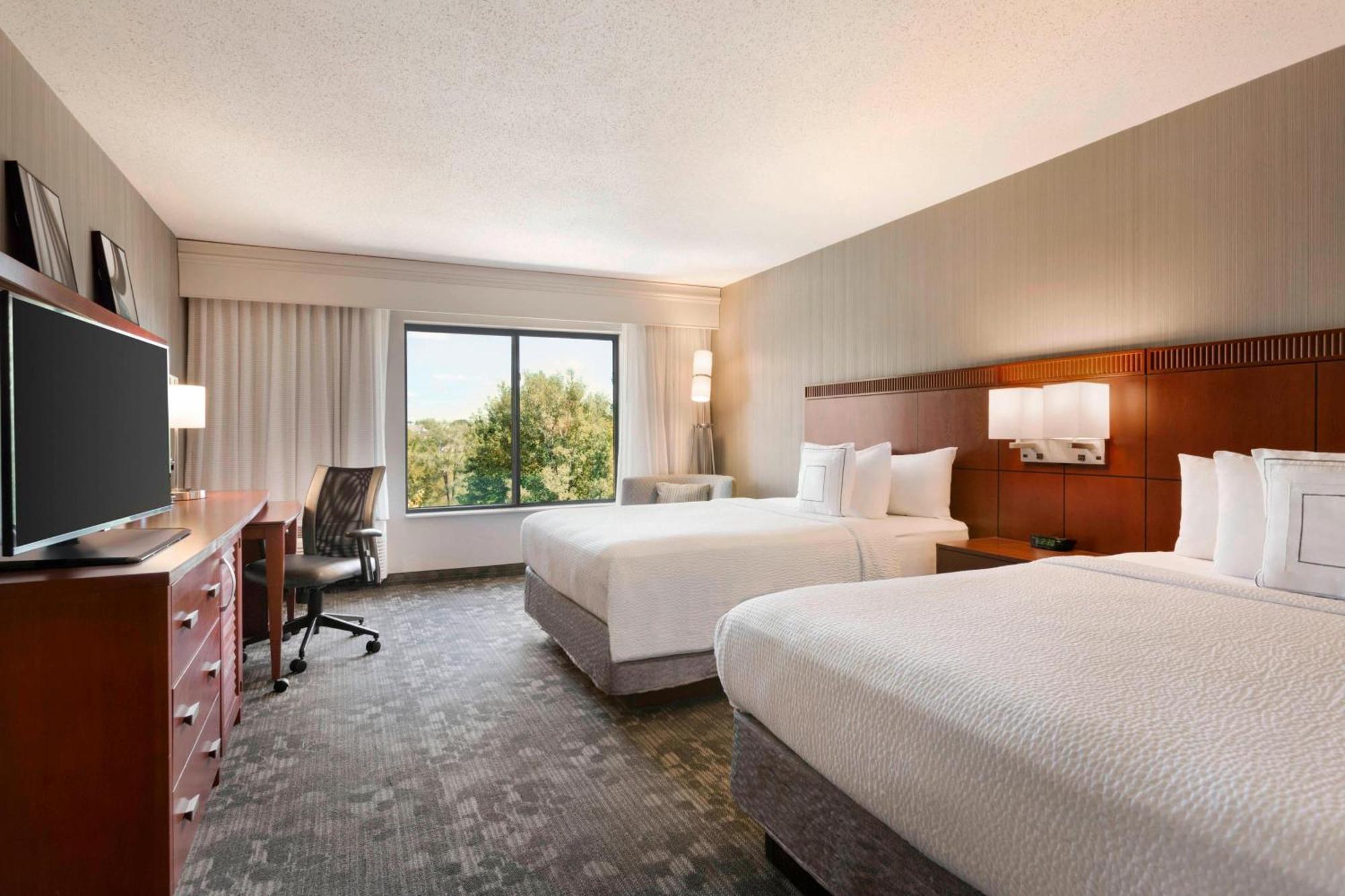 Hotel Courtyard By Marriott Bloomington Normal Esterno foto
